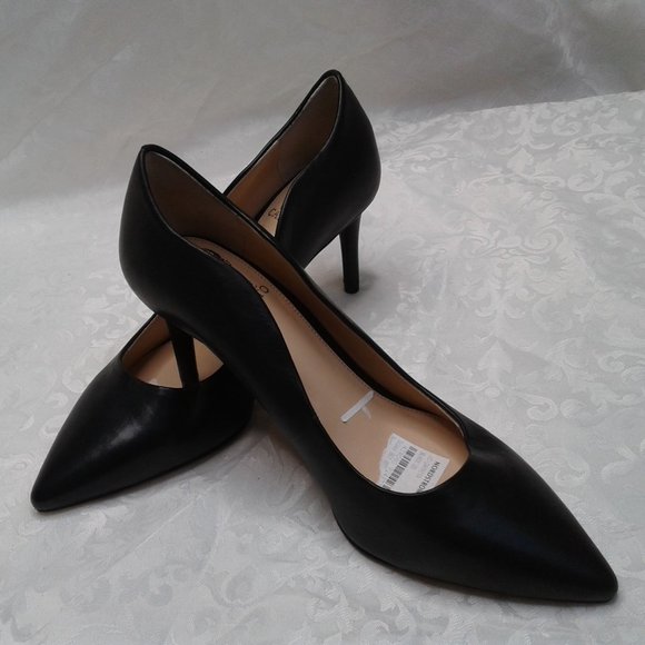 Vince Camuto Jaynita Pointed Toe Scallop 3" Heel Pumps Size 8M Black Leather - Picture 3 of 8